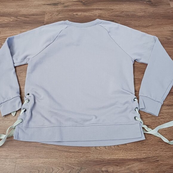 Disney Parks I Don’t Live in Fantasyland I Just Visit Often Crewneck Purple Sz L - Picture 6 of 6